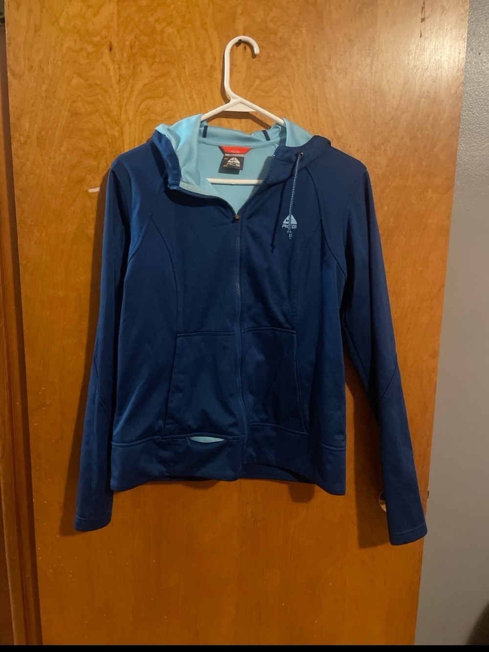 Nike Women's Dark Blue Hooded Full-Zip Jacket with Light Blue Lining